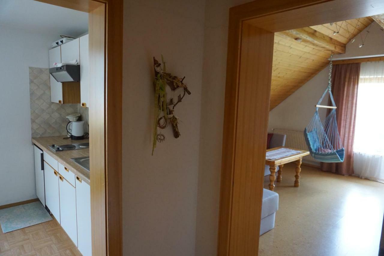 Haus Waldblick Apartment Weissensee Bagian luar foto