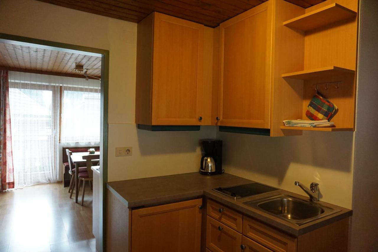 Haus Waldblick Apartment Weissensee Bagian luar foto